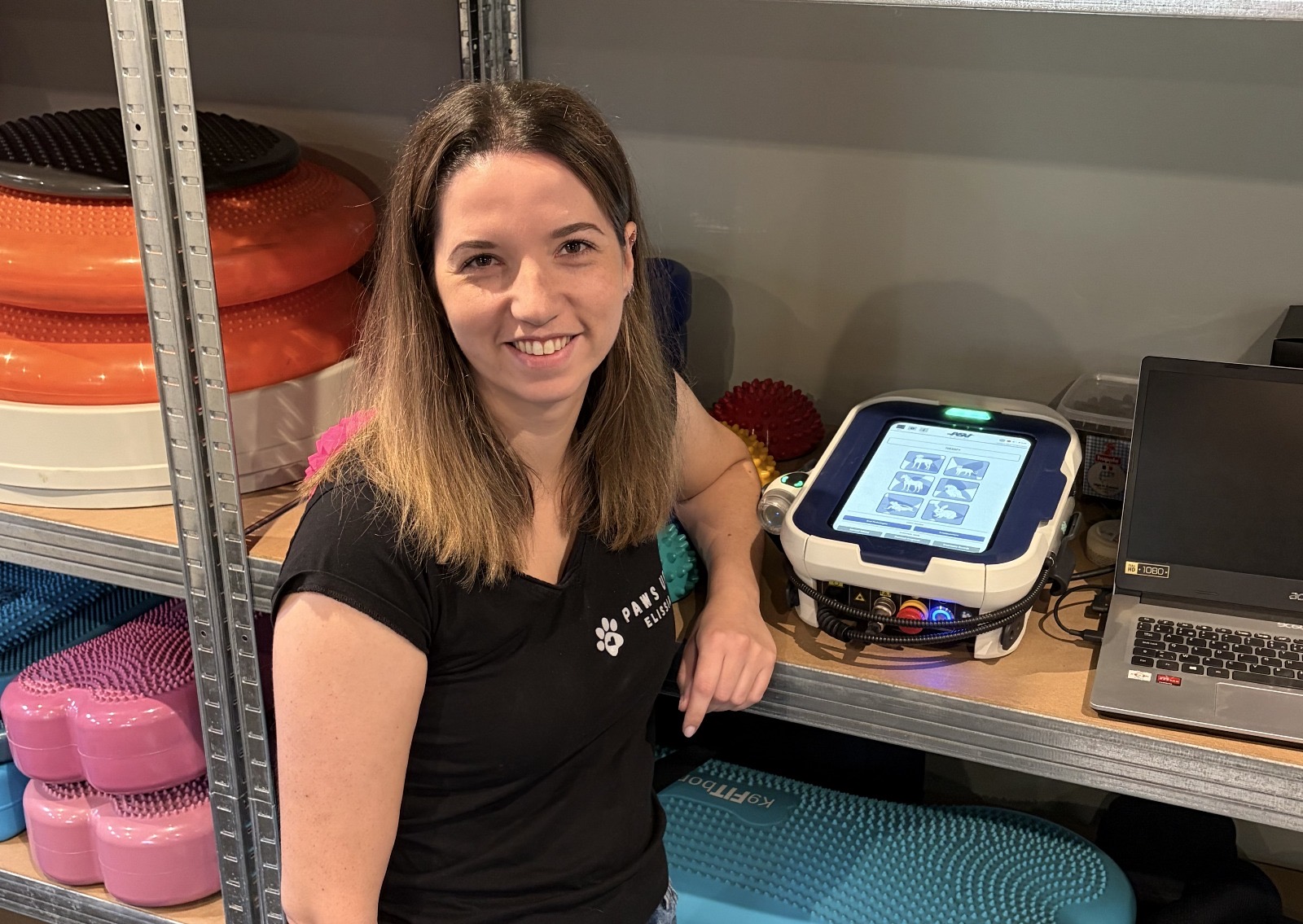 Installatie bij Elissia Criel van de ASA M-Vet bij PAWS UP