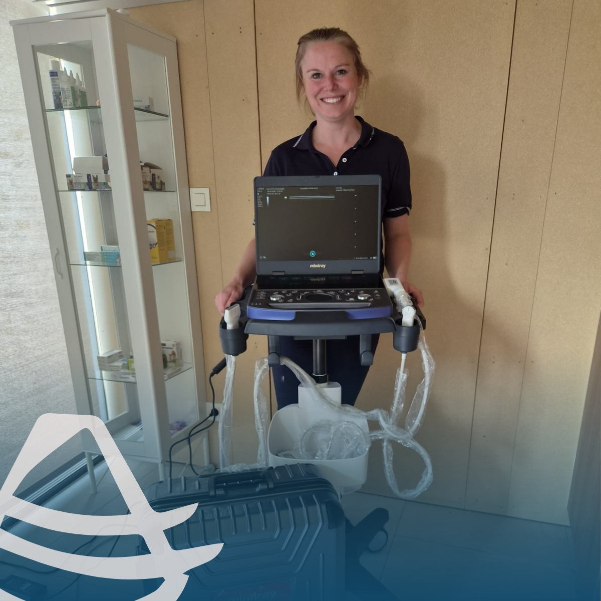 Het Echomedic-team mocht Lotte Postelmans begeleiden bij de installatie van haar nieuwe Mindray Vetus E7.